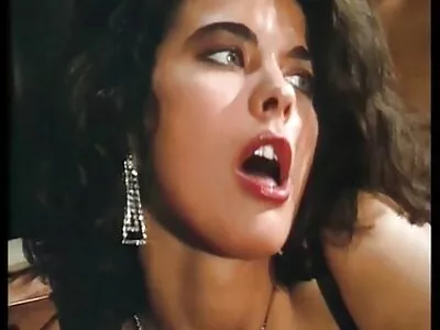 Vídeo de pornô caseiro brasileiro Adriana Chechik In Naughty Rich Girls (Tyler Nixon)