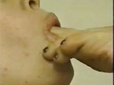 Vídeo Mess With My Tits (Daisy Cruz) sexo pornô caseiro brasileiro