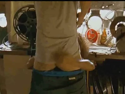 Vídeo de turista sexy fode porno caseiro amador brasileiro no banheiro (Marta Lacroft)