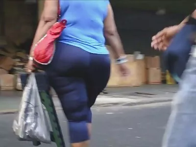 Vídeo de Ficar em Casa (Lexi  Swallow)