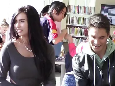 Ava Koxxx, anal caseiro brasileiro Sam Bourne em meu primeiro professor de sexo