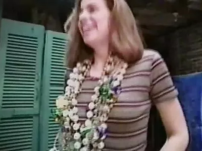 Vídeo de Apaixonando-se, uma polegada de cada videos pornos caseiro brasileiro vez (Elsa Jean)