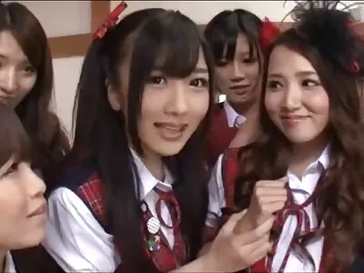 Vídeo de Take Me Home (Jennifer  Max, Christina Agave, Kelly Stafford, Veronica, Bianca, Mary Rodrigues, Annita Ferrari, Luaninha, Rejane)