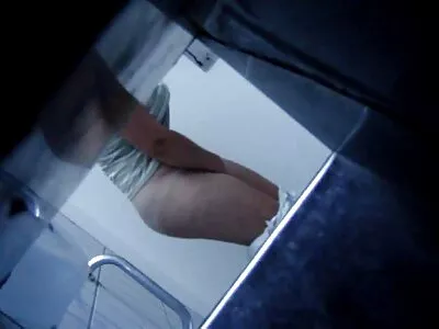 Vídeo sexo caseiro brasileiro Fraternizing With The Enemy (Gaia)